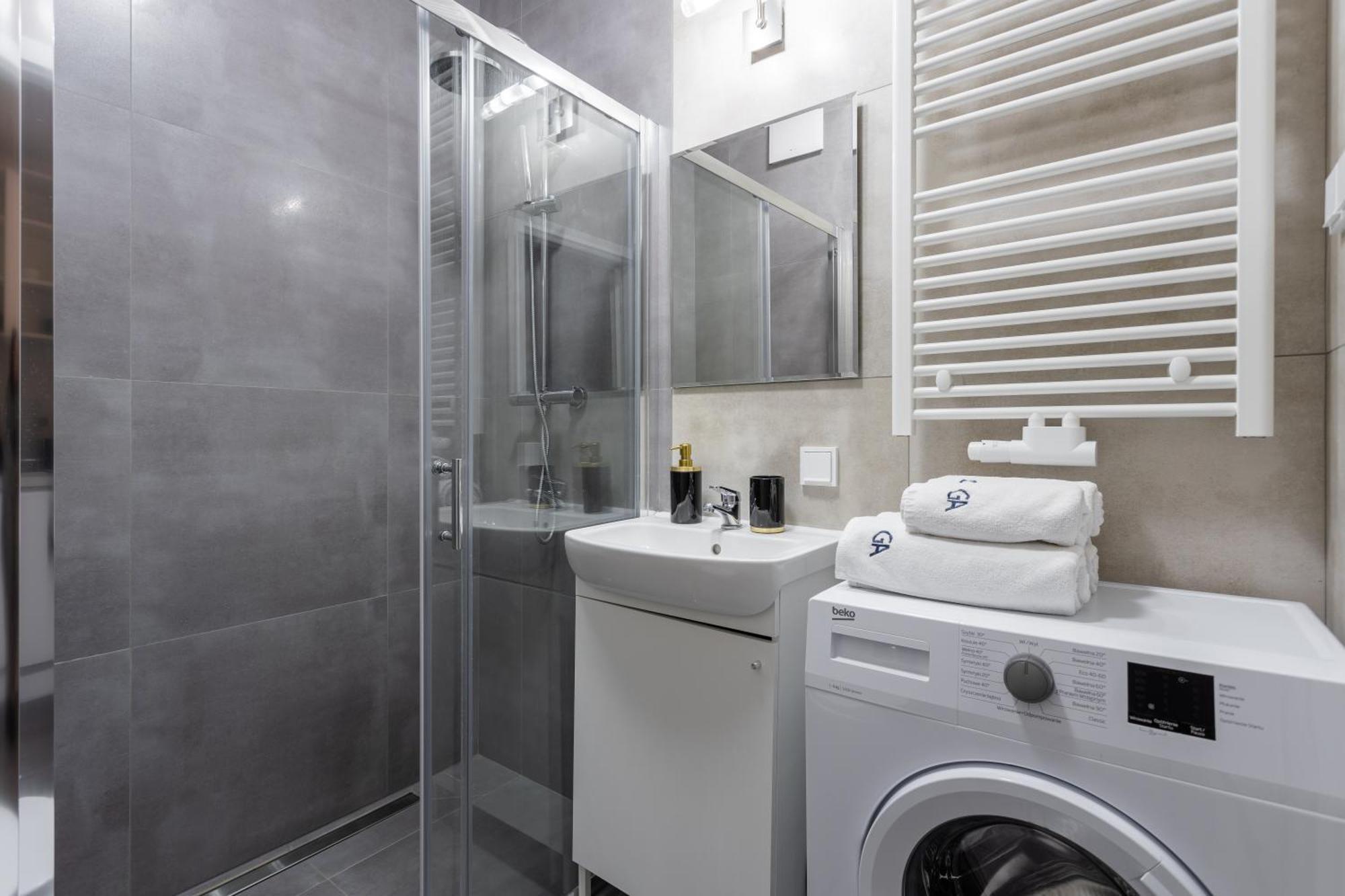 Golden Apartments Warsaw - Bright And Modern Apartments -Premium Building In Top Location- Solidarnosci Esterno foto