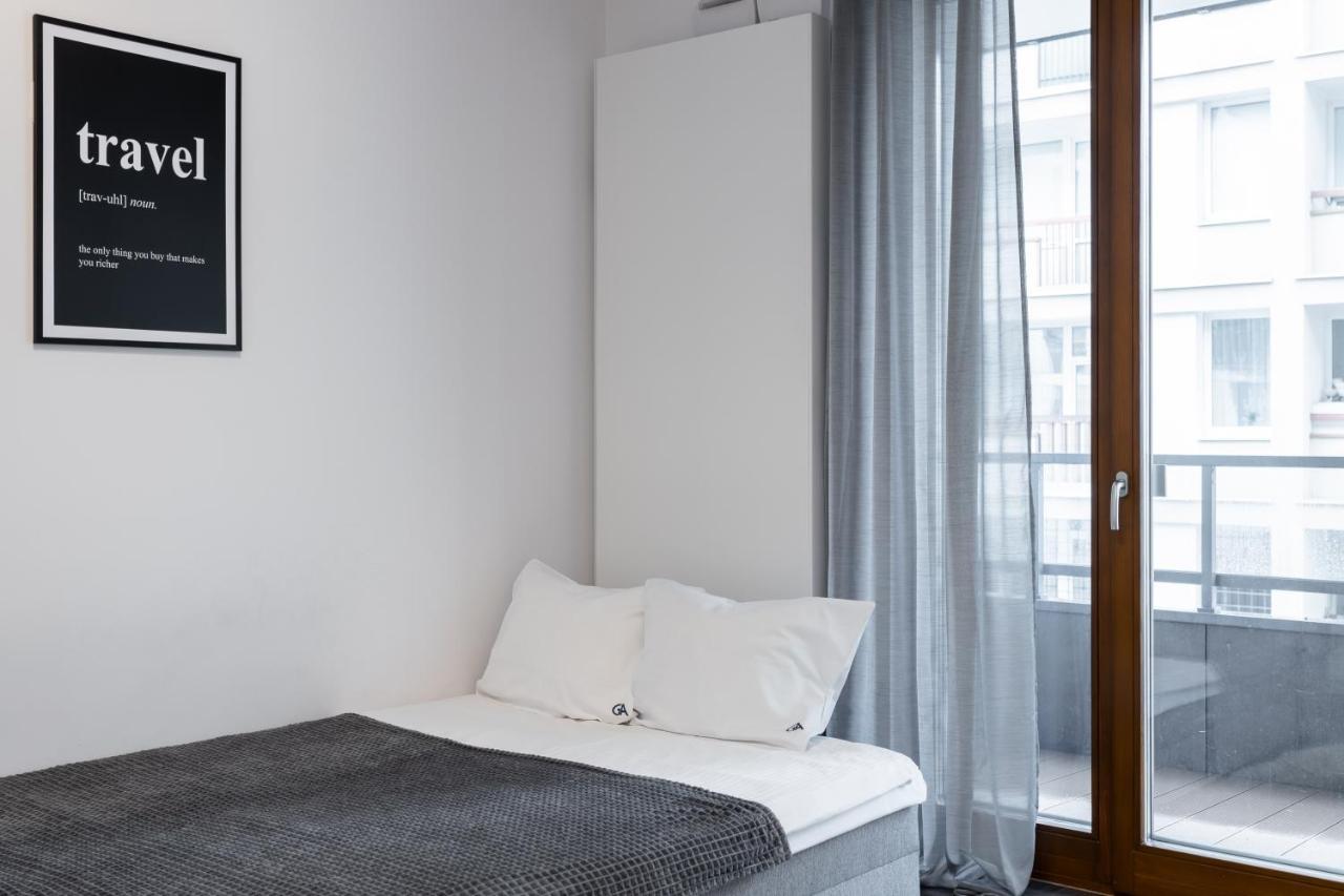 Golden Apartments Warsaw - Bright And Modern Apartments -Premium Building In Top Location- Solidarnosci Esterno foto